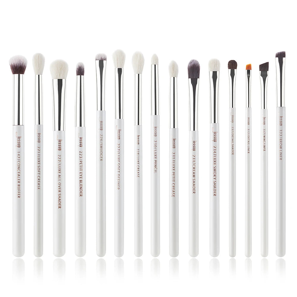 Professional Makeup Brush Set - 15 Pieces
