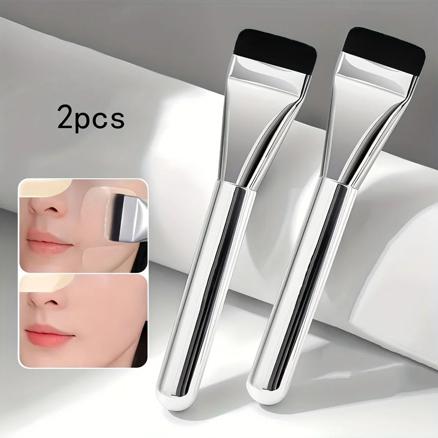 Oval Foundation Brush - Professional