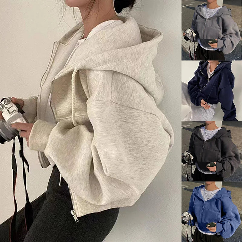 Fleecegefütterter, kurzer Kapuzenpullover mit Reißverschluss 