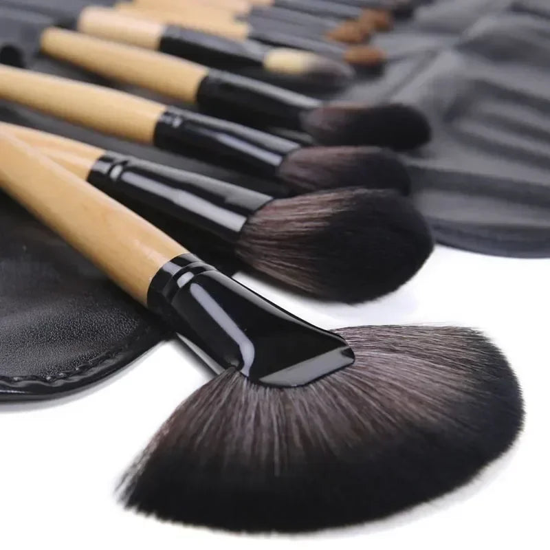 Professional Makeup Brush Set - 24 Pieces with Bag