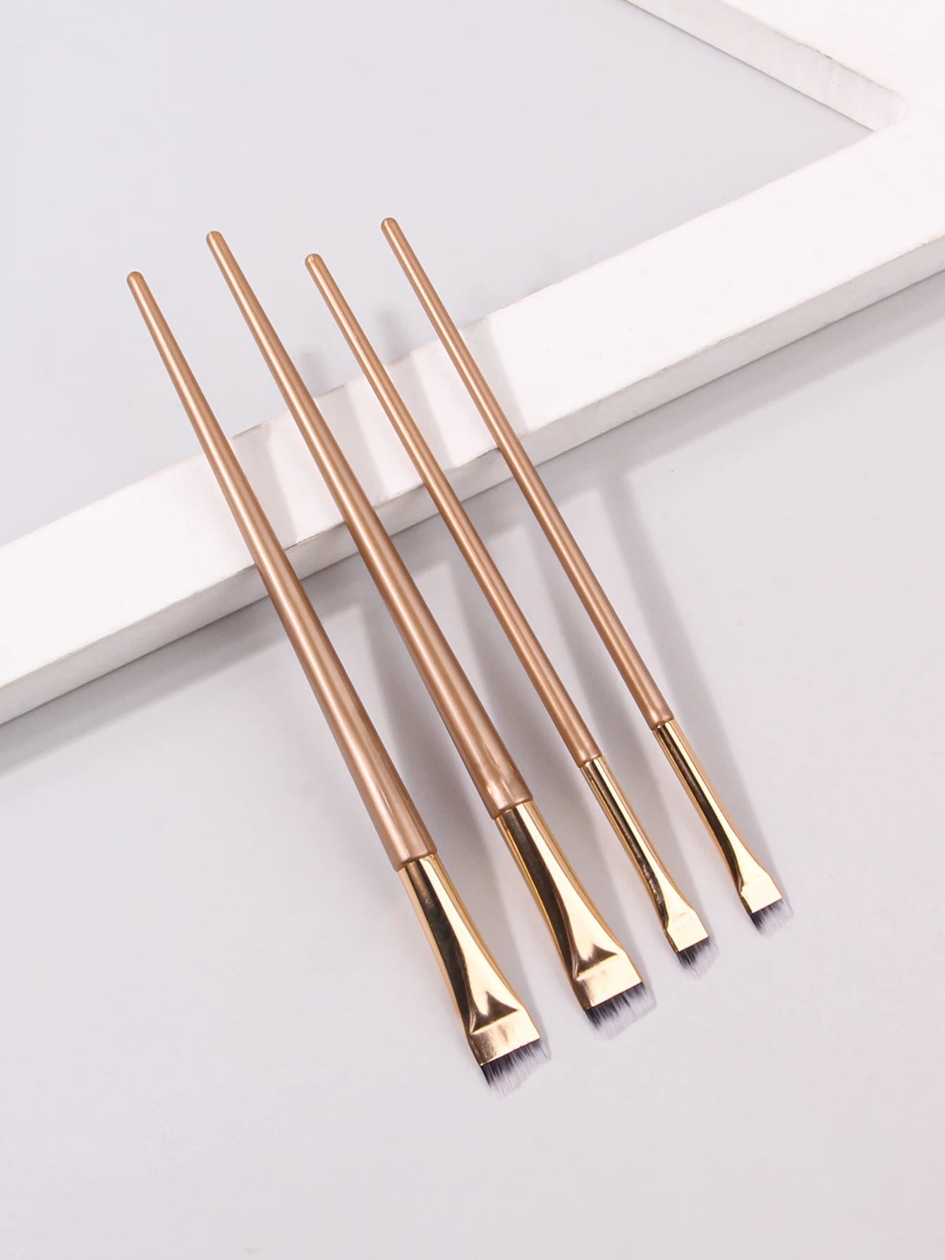 Precision Eyeliner Brush Set - 4 Pieces
